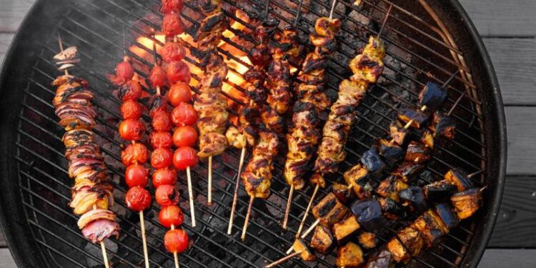 What Are Features & Accessories for Skewering and Grilling Kebabs in a Commercial Kebab Grill?