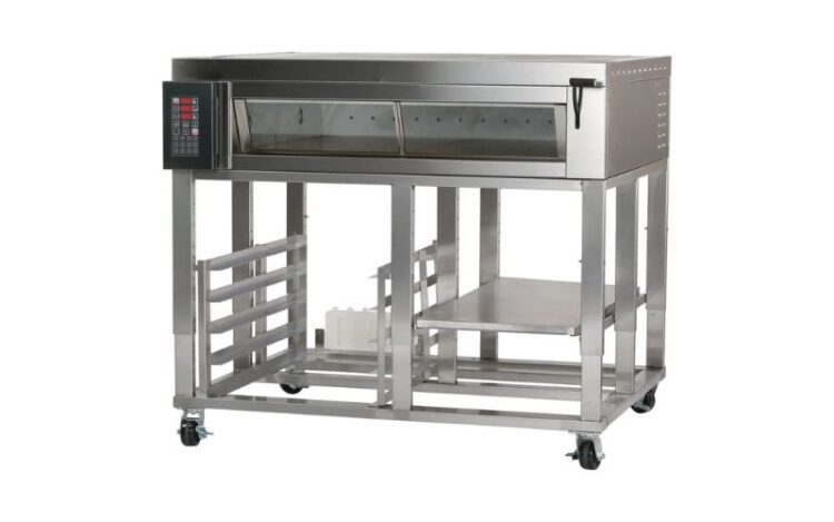 Innovative Baking: Commercial Conveyor Oven